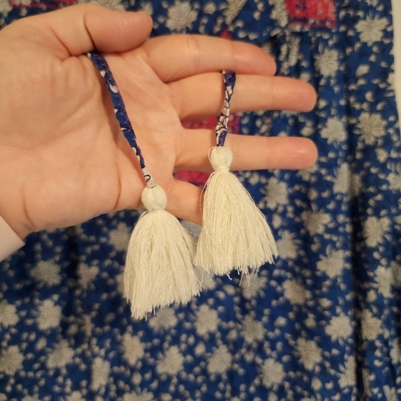 J. Crew Embroidered Cross Stitch Cotton Voile Top Floral Tassels Lightweight XXS - Picture 4 of 12